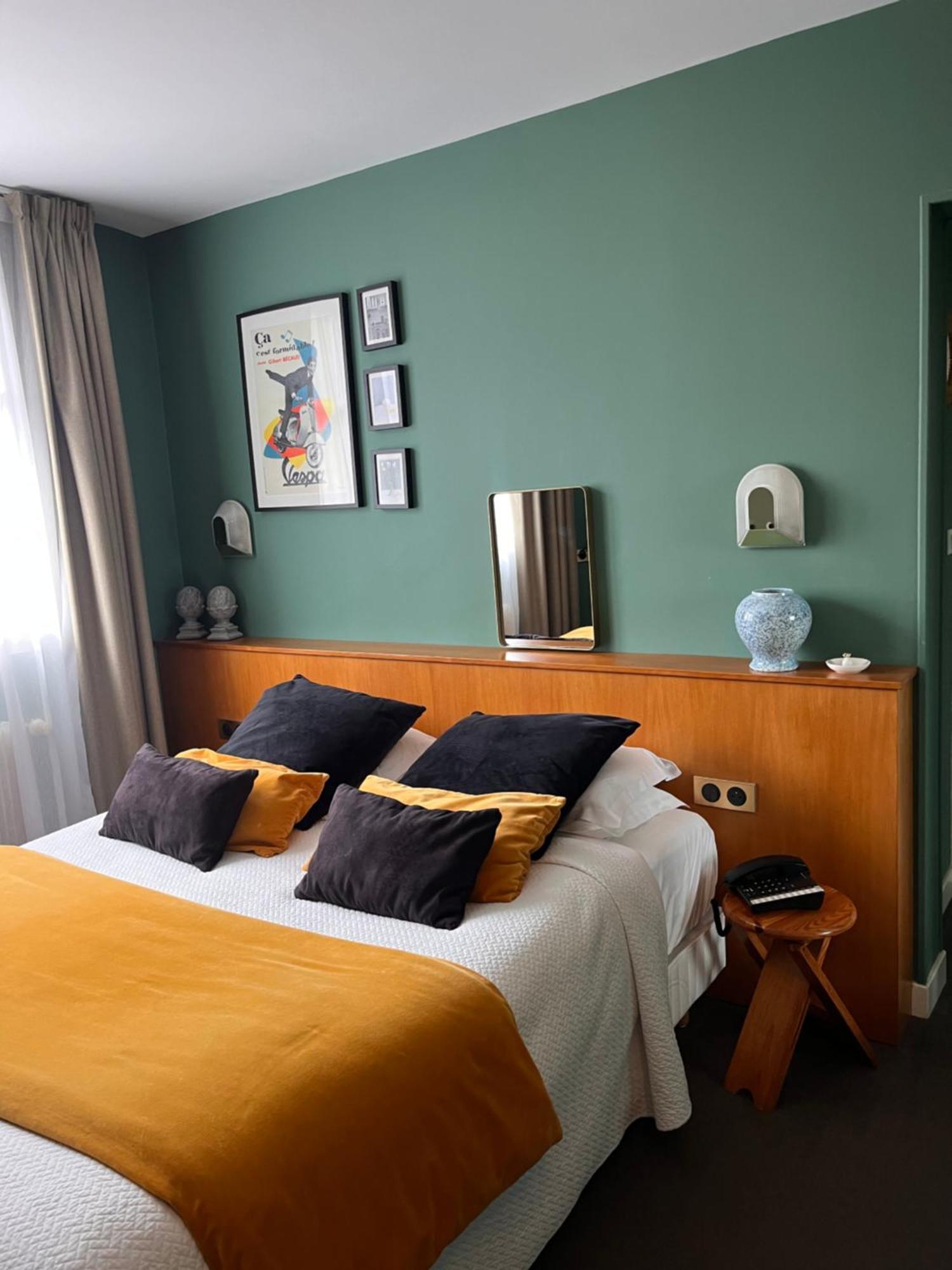 Le Temeraire Hotel Charolles Buitenkant foto