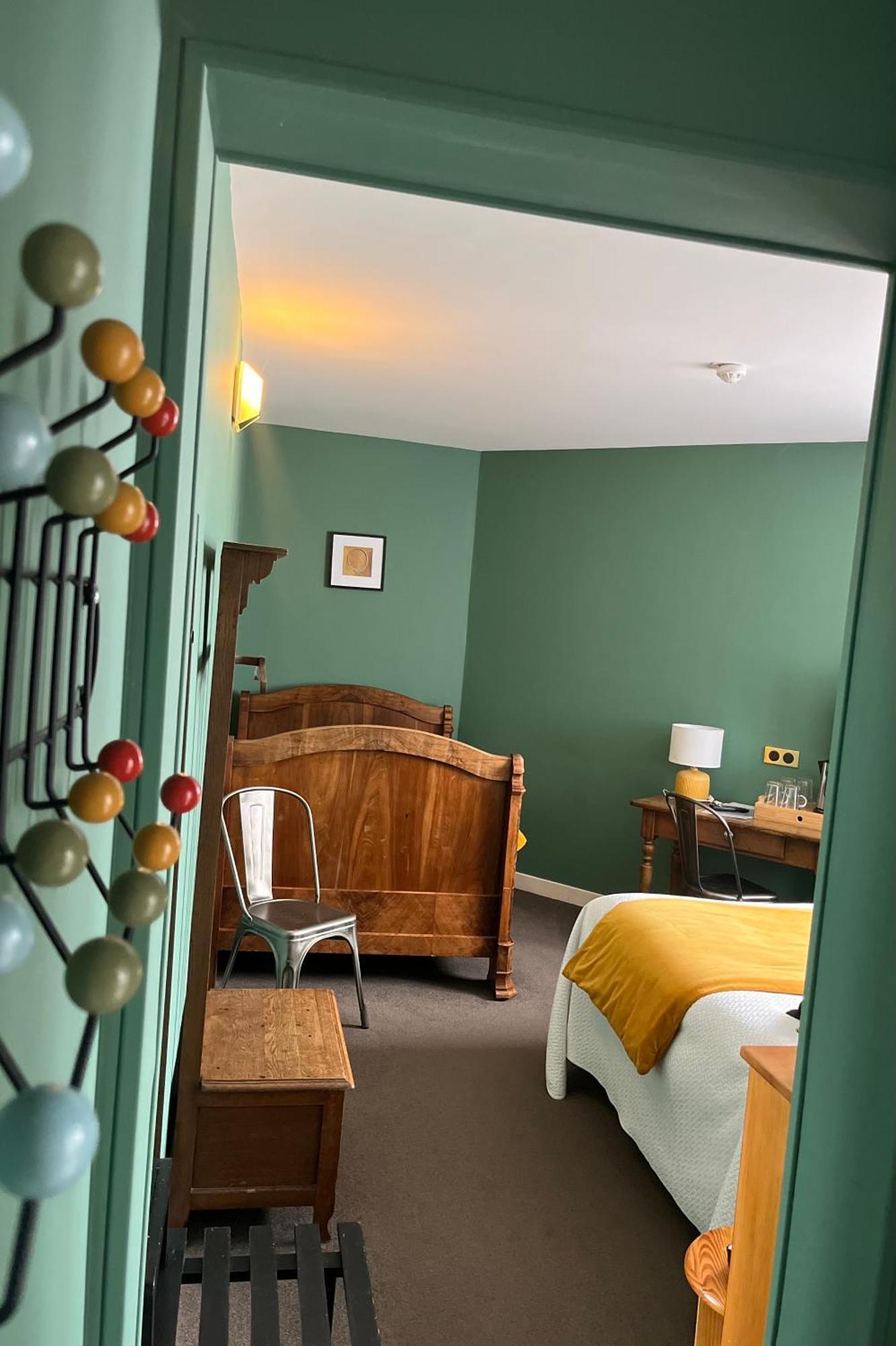 Le Temeraire Hotel Charolles Buitenkant foto