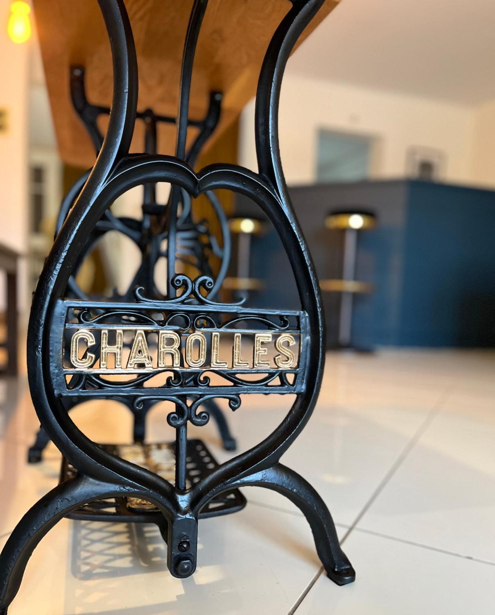 Le Temeraire Hotel Charolles Buitenkant foto
